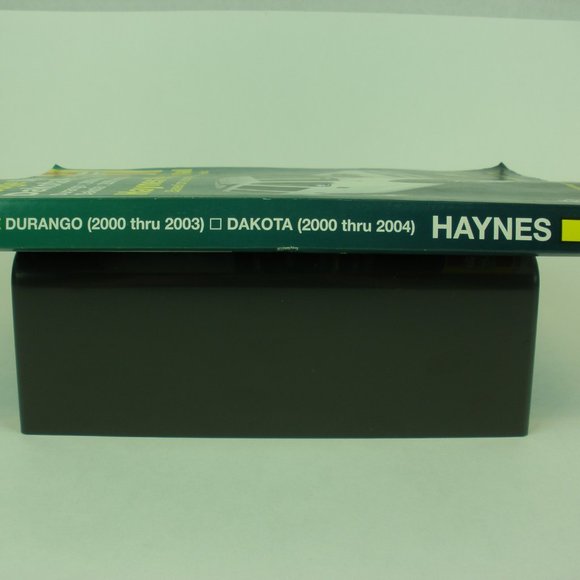 Haynes Dodge Durango & Dakota Pickups Repair Manual - Picture 6 of 16